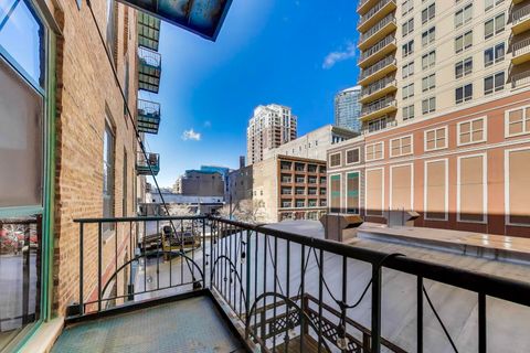 Tiny photo for 1133 S WABASH Avenue #303, Chicago, IL 60605 (MLS # 12627574)