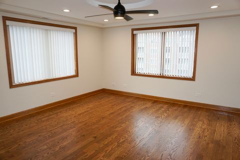 Tiny photo for 4811 N OLCOTT Avenue #516, Harwood Heights, IL 60706 (MLS # 12606145)