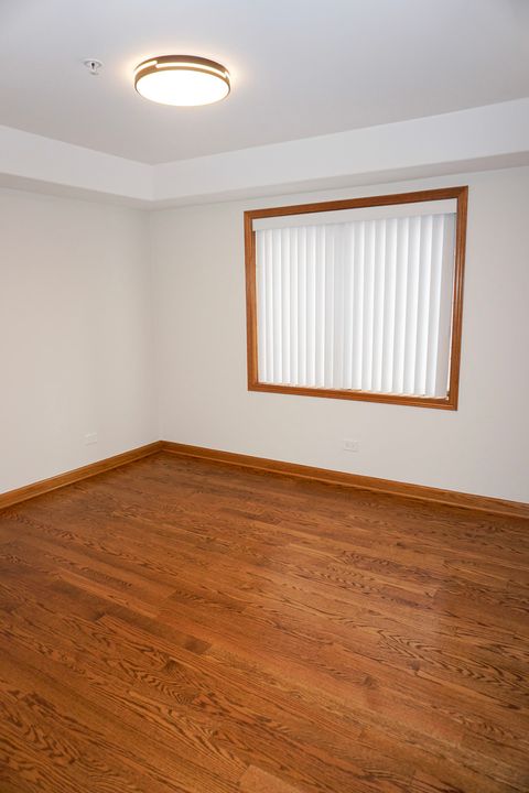 Tiny photo for 4811 N OLCOTT Avenue #516, Harwood Heights, IL 60706 (MLS # 12606145)