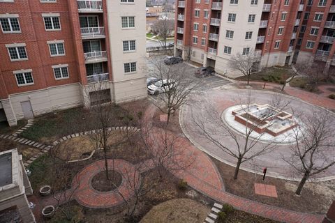 Tiny photo for 4811 N OLCOTT Avenue #516, Harwood Heights, IL 60706 (MLS # 12606145)