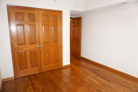 Tiny photo for 4811 N OLCOTT Avenue #516, Harwood Heights, IL 60706 (MLS # 12606145)