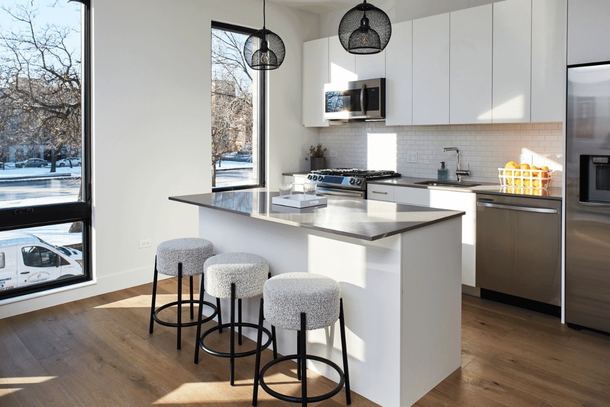 1847 N Humboldt Boulevard 103