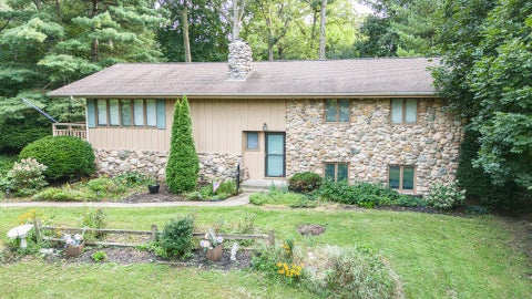Photo of 7901 Louella Drive, Roscoe, IL 61073 (MLS # 12739010)
