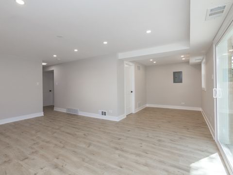 Tiny photo for 16920 Glen Oaks Drive, Country Club Hills, IL 60478 (MLS # 12501357)