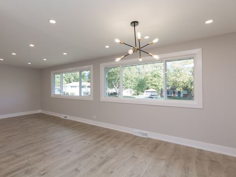 Tiny photo for 16920 Glen Oaks Drive, Country Club Hills, IL 60478 (MLS # 12501357)