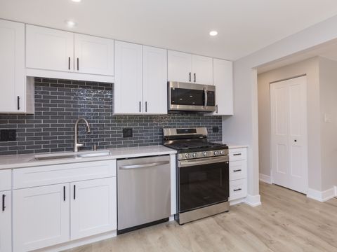 Tiny photo for 16920 Glen Oaks Drive, Country Club Hills, IL 60478 (MLS # 12501357)