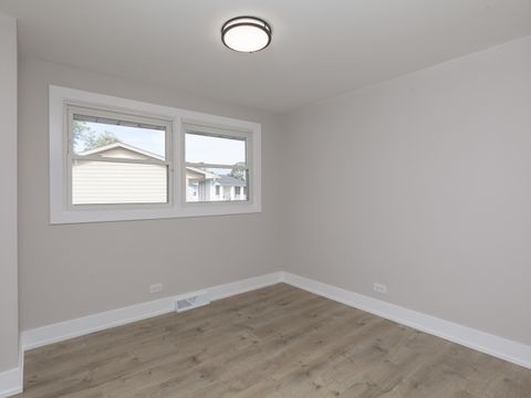 Tiny photo for 16920 Glen Oaks Drive, Country Club Hills, IL 60478 (MLS # 12501357)