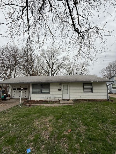 Photo of 1939 E Spruce Street, Kankakee, IL 60901 (MLS # 12616180)
