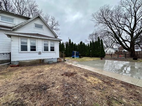 Tiny photo for 1706 14th Avenue, Rock Falls, IL 61071 (MLS # 12593759)