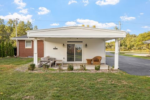 Tiny photo for 15617 W 159th Street, Homer Glen, IL 60491 (MLS # 12499176)