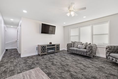 Tiny photo for 15617 W 159th Street, Homer Glen, IL 60491 (MLS # 12499176)