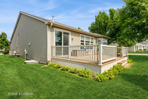Tiny photo for 2451 Rolling Ridge Lane, Elgin, IL 60124 (MLS # 12455554)