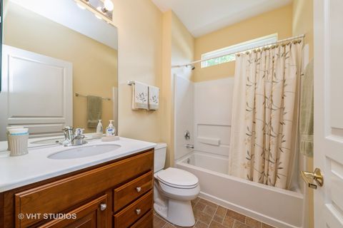 Tiny photo for 2451 Rolling Ridge Lane, Elgin, IL 60124 (MLS # 12455554)