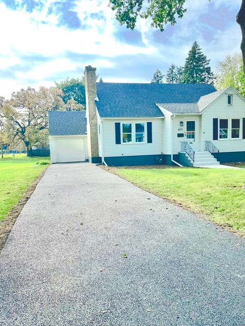 Tiny photo for 693 Enterprise Street, Elgin, IL 60120 (MLS # 12793511)