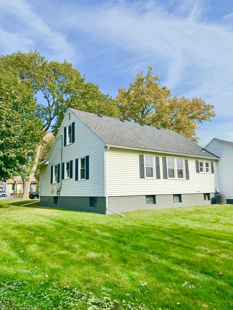 Tiny photo for 693 Enterprise Street, Elgin, IL 60120 (MLS # 12793511)