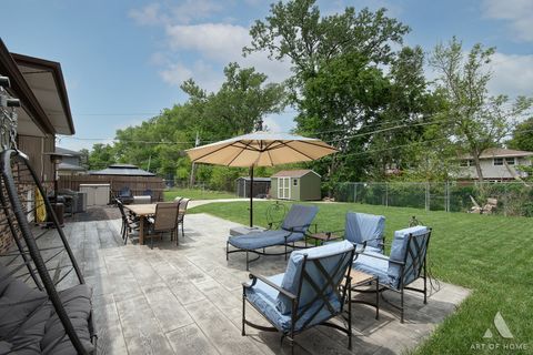 Tiny photo for 10136 Charles Avenue, Palos Hills, IL 60465 (MLS # 12658416)
