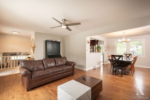 Tiny photo for 10136 Charles Avenue, Palos Hills, IL 60465 (MLS # 12658416)