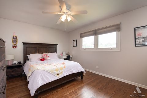 Tiny photo for 10136 Charles Avenue, Palos Hills, IL 60465 (MLS # 12658416)
