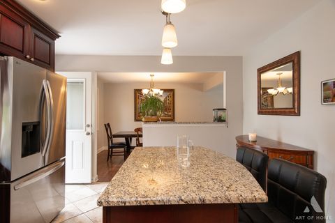 Tiny photo for 10136 Charles Avenue, Palos Hills, IL 60465 (MLS # 12658416)