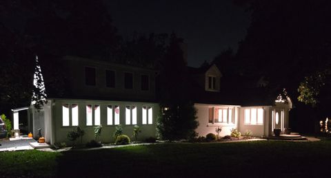 Tiny photo for 25W201 Summit Drive, Naperville, IL 60563 (MLS # 12495822)