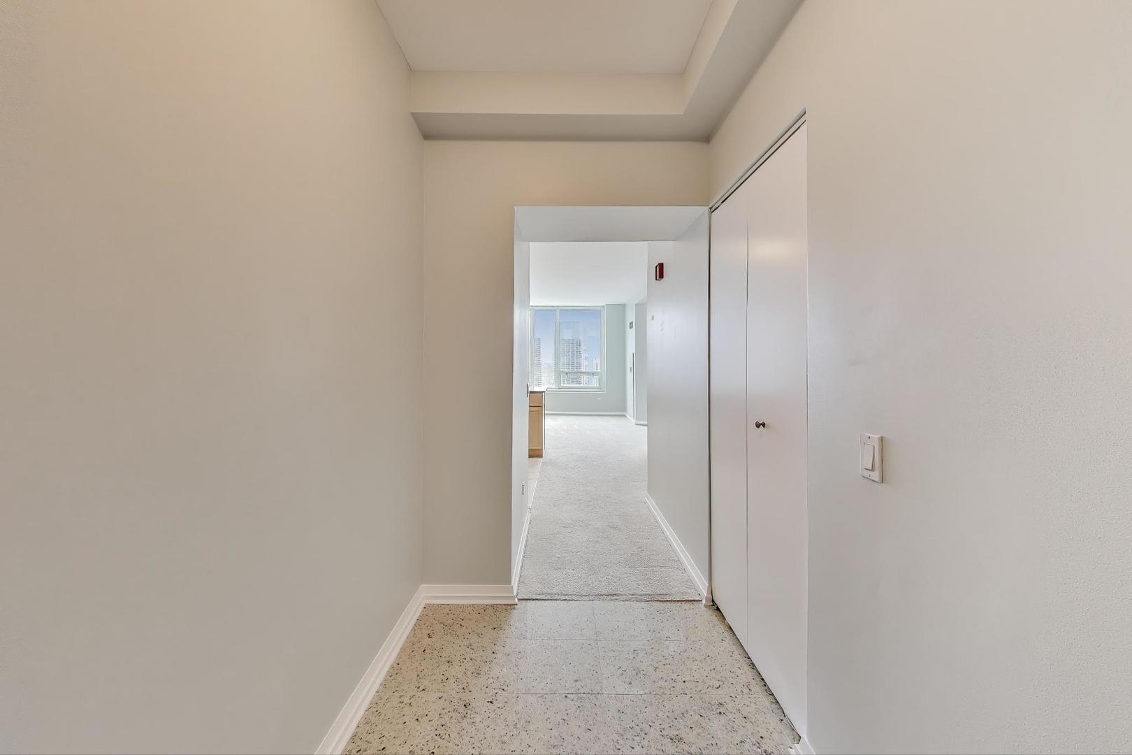 33 W Ontario Street 46C