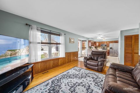 Tiny photo for 1905 Chestnut Grove Drive, Plainfield, IL 60586 (MLS # 12524173)