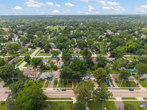 Tiny photo for 1110 N President Street, Wheaton, IL 60187 (MLS # 12774525)