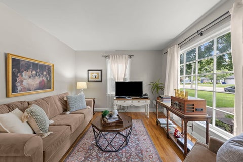 Tiny photo for 1110 N President Street, Wheaton, IL 60187 (MLS # 12774525)