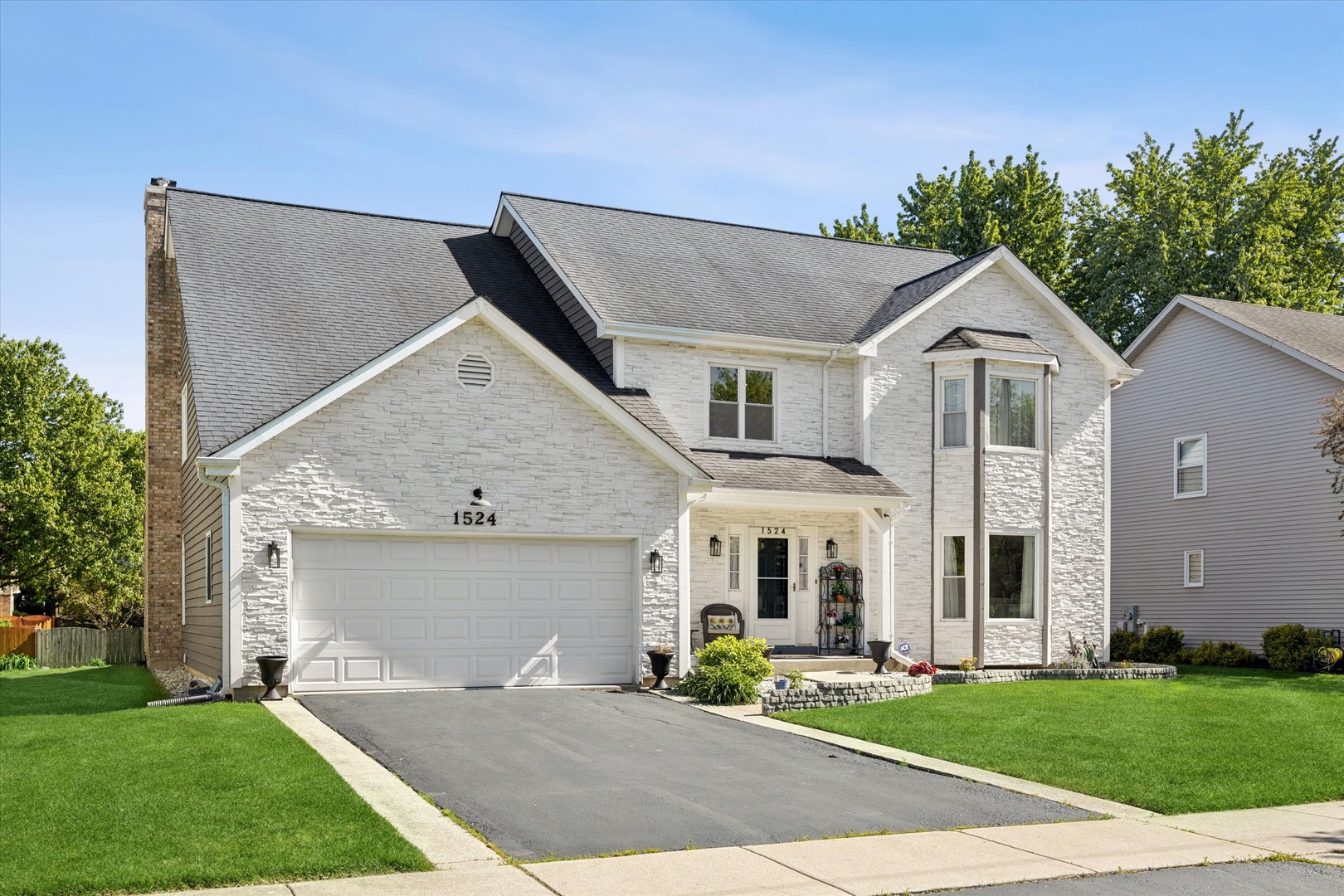 1524 Oswego Road