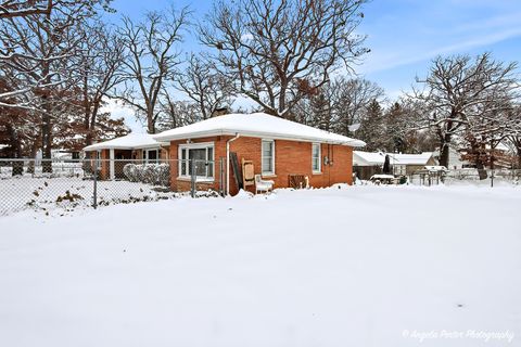 Tiny photo for 50 E Oak Street, Fox Lake, IL 60020 (MLS # 12527225)