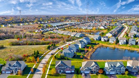 Tiny photo for 1 Sherman Court, Hawthorn Woods, IL 60047 (MLS # 12539725)