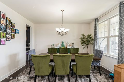 Tiny photo for 1 Sherman Court, Hawthorn Woods, IL 60047 (MLS # 12539725)