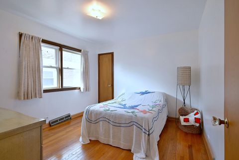 Tiny photo for 4831 N Oak Park Avenue, Chicago, IL 60656 (MLS # 12613050)