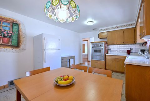 Tiny photo for 4831 N Oak Park Avenue, Chicago, IL 60656 (MLS # 12613050)