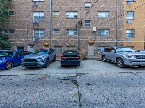 Tiny photo for 2205 W Highland Avenue #2N, Chicago, IL 60659 (MLS # 12499955)