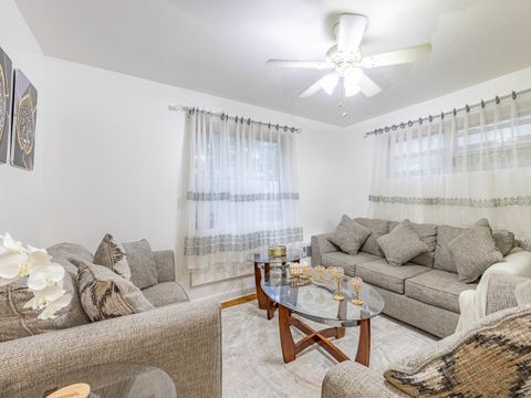 Tiny photo for 2205 W Highland Avenue #2N, Chicago, IL 60659 (MLS # 12499955)