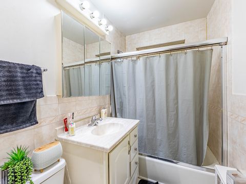 Tiny photo for 2205 W Highland Avenue #2N, Chicago, IL 60659 (MLS # 12499955)