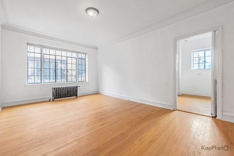 Tiny photo for 7344 N Ridge Boulevard #5C, Chicago, IL 60645 (MLS # 12485305)