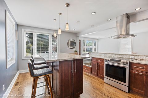 Tiny photo for 3046 Sarah Street, Franklin Park, IL 60131 (MLS # 12435276)