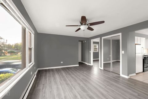 Tiny photo for 3517 S Harlem Avenue #C2, Berwyn, IL 60402 (MLS # 12425100)