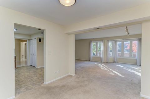 Tiny photo for 100 Lake Boulevard #603, Buffalo Grove, IL 60089 (MLS # 12508021)