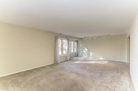 Tiny photo for 100 Lake Boulevard #603, Buffalo Grove, IL 60089 (MLS # 12508021)