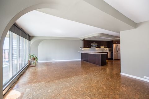 Tiny photo for 300 N State Street #3135, Chicago, IL 60654 (MLS # 12505625)