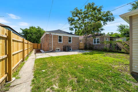 Tiny photo for 12742 S Parnell Avenue, Chicago, IL 60628 (MLS # 12723016)