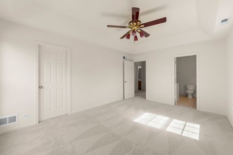 Tiny photo for 2348 Georgetown Court, Aurora, IL 60503 (MLS # 12496810)