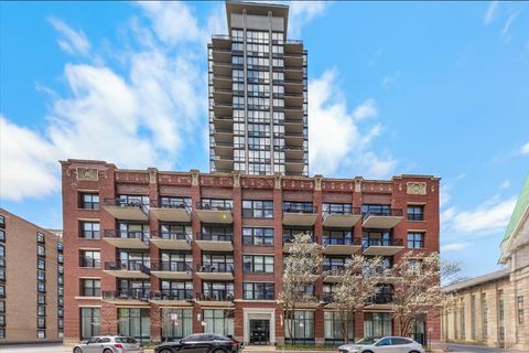 210 S Des Plaines Avenue 1603 Chicago IL 60661