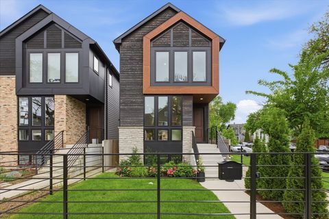 3537 W Cortland Street Chicago IL 60647