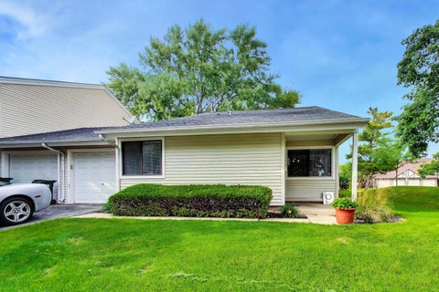 Tiny photo for 1720 E Shannon Lane #6, Palatine, IL 60074 (MLS # 12779195)