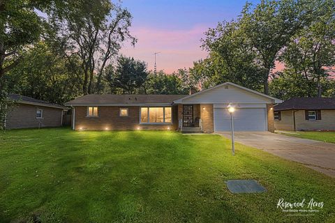 Photo of 54 Cherry Drive, Kankakee, IL 60901 (MLS # 12470237)