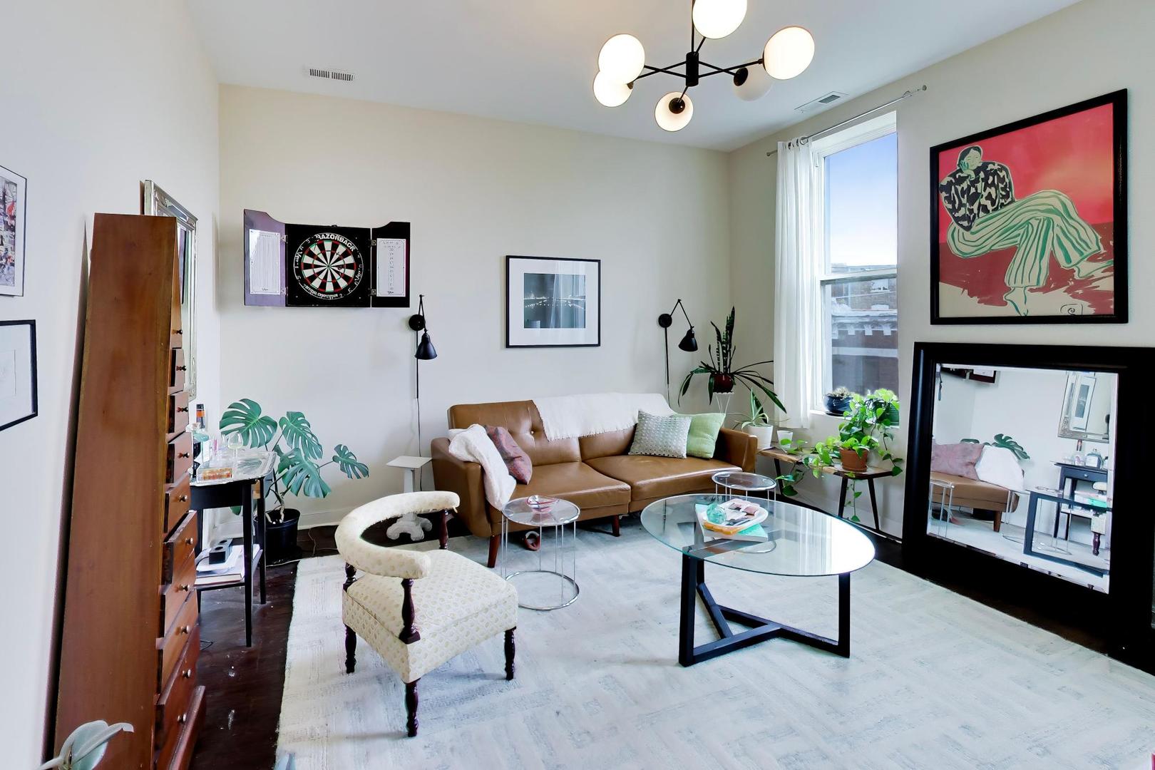 1418 W 18th Street 3